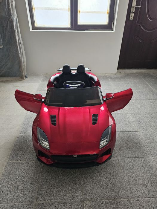Детска акумулаторна  кола Jaguar с родителски контрол.