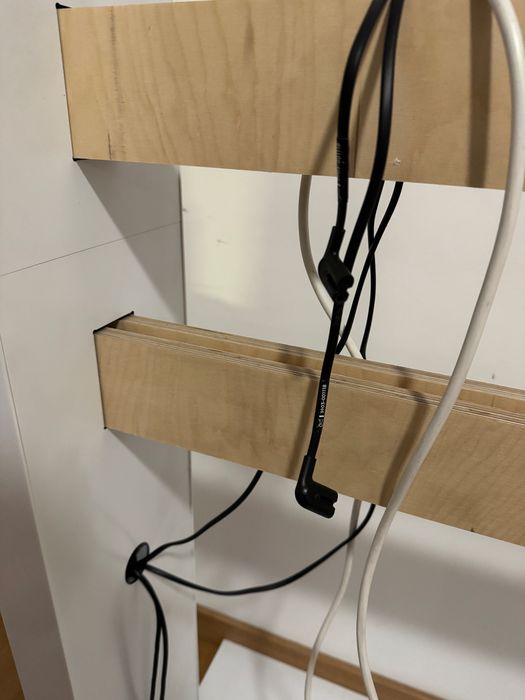 Totem publicitar TV dublu-față / Suport Digital Signage pentru 2 televizoare