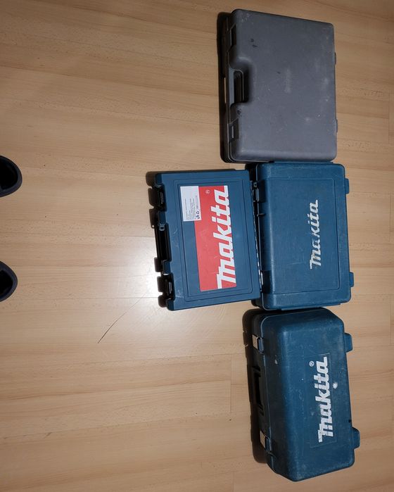 5 бр машини Makita