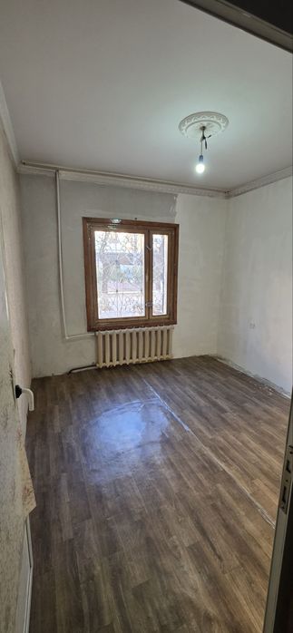 Срочно продаю Юнусабад 18кв