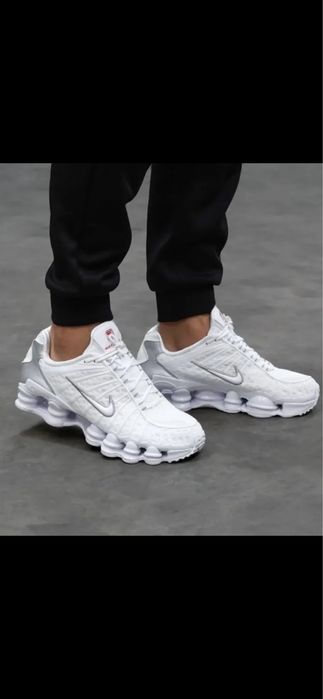 Nike Shox TL : цвят бял