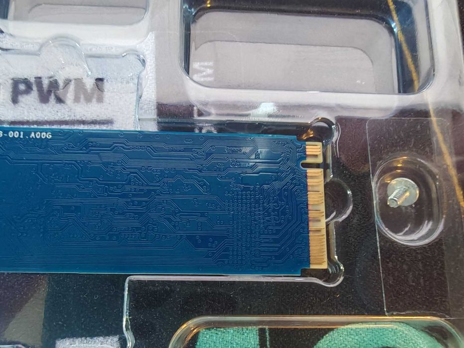 НОВ ! Solid State Drive (SSD) Kingston NV2 4TB, PCIe 4.0 NVMe, M.2