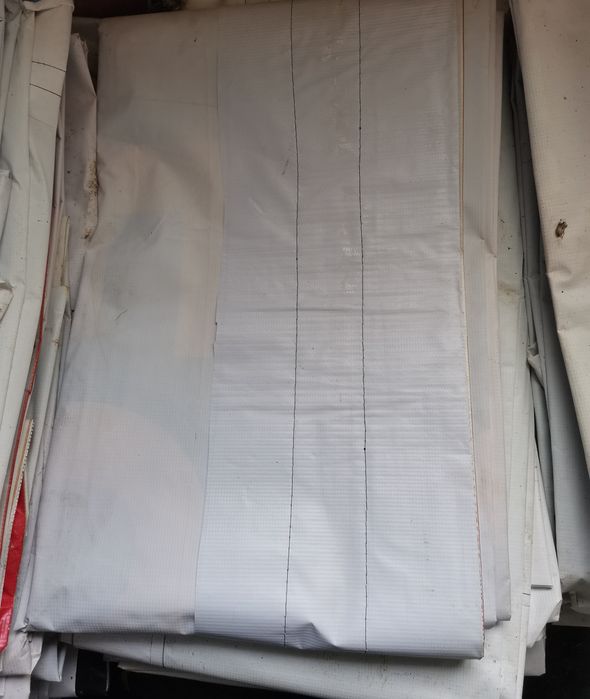 Продавам винили от билбордове