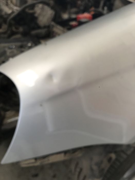 Aripa ST/DR Volkswagen Golf 5 Break/Variant (cu mici defecte )