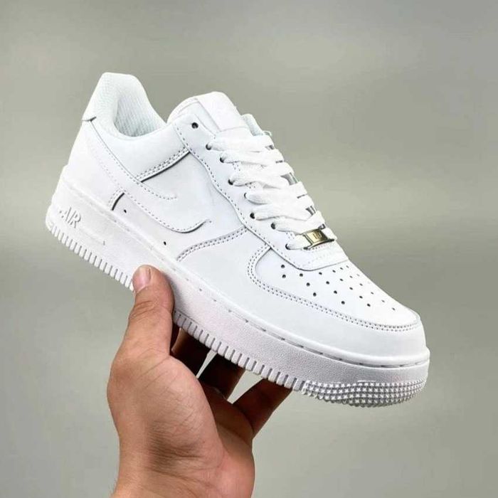 Nike Air Force 1 07' Triple White (от/до 36-47 номер)