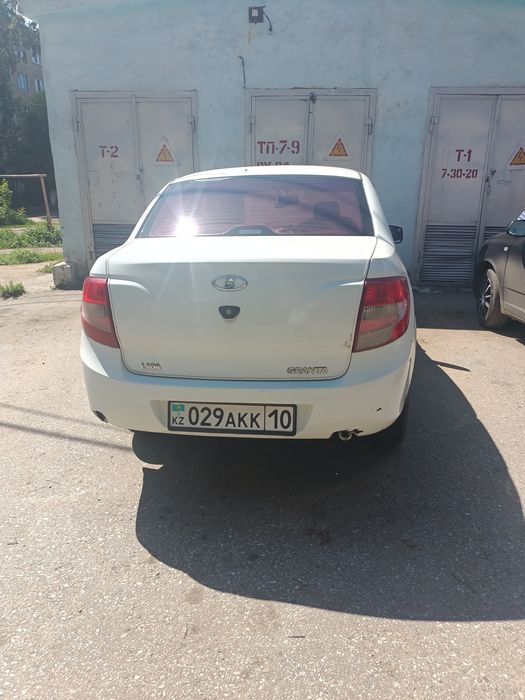 Продам Гранту 2013год