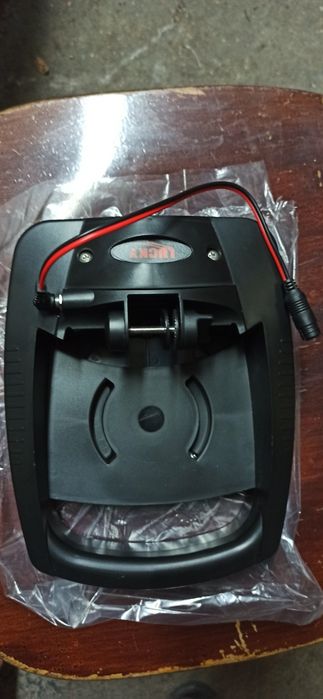 Продавам стойка за сонар Lucky