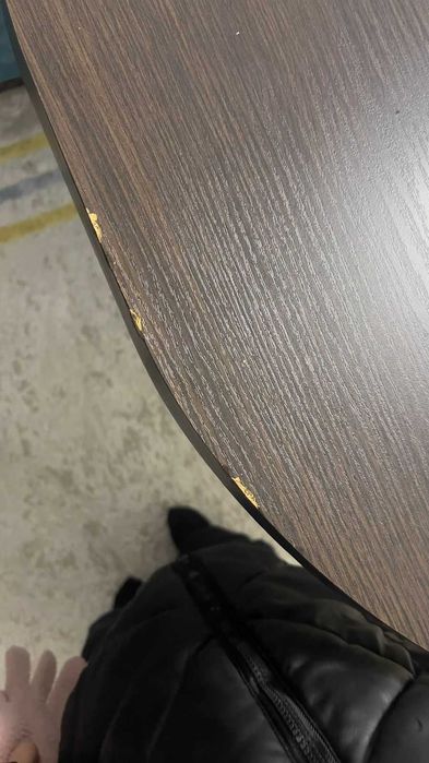 Продам стол  кухонный