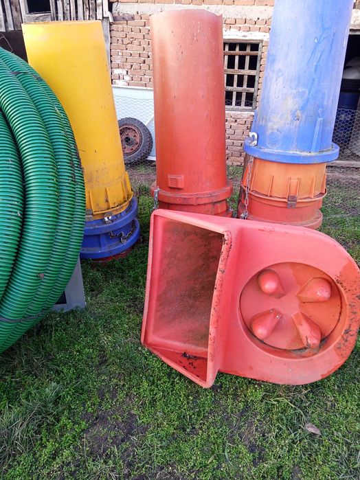 elemente schela  betonieră +topogan descărcre moloz