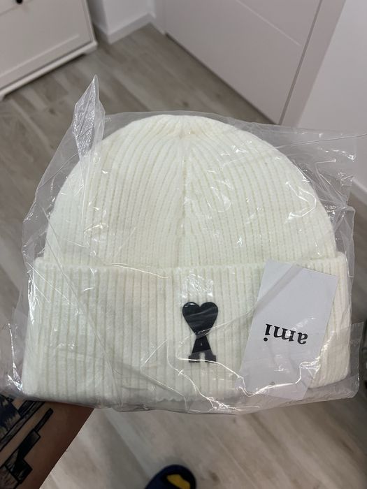 Fesuri Ami noi diferite culori unisex