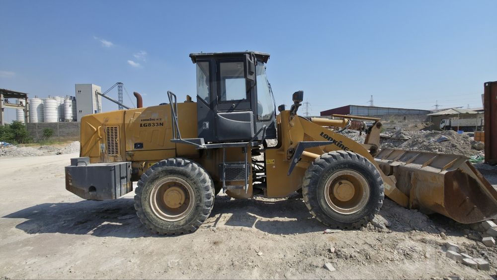 Сдаётся в аренду фронтальный погрузчик Longking 1.4m3