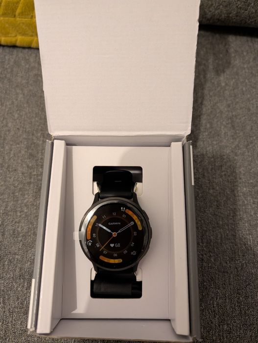 Garmin Venu 3 45mm Impecabil