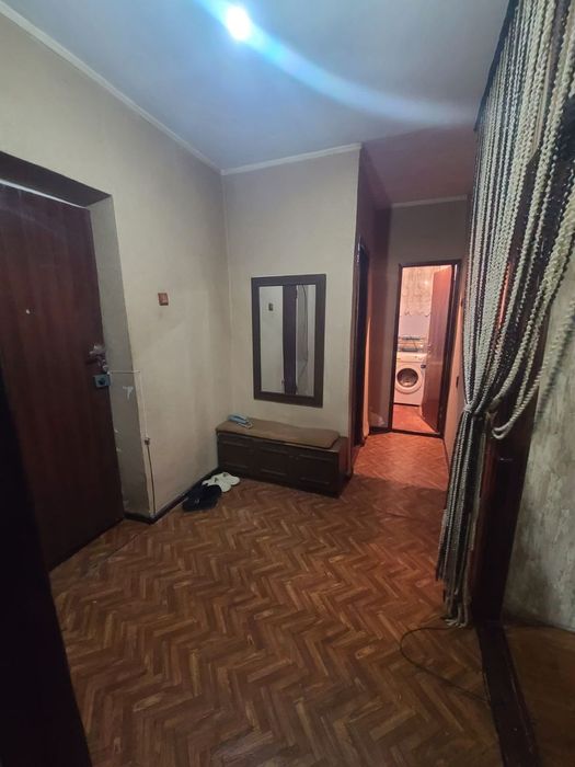 Срочно продаётся 2 комнатная квартира в городе Чирчике