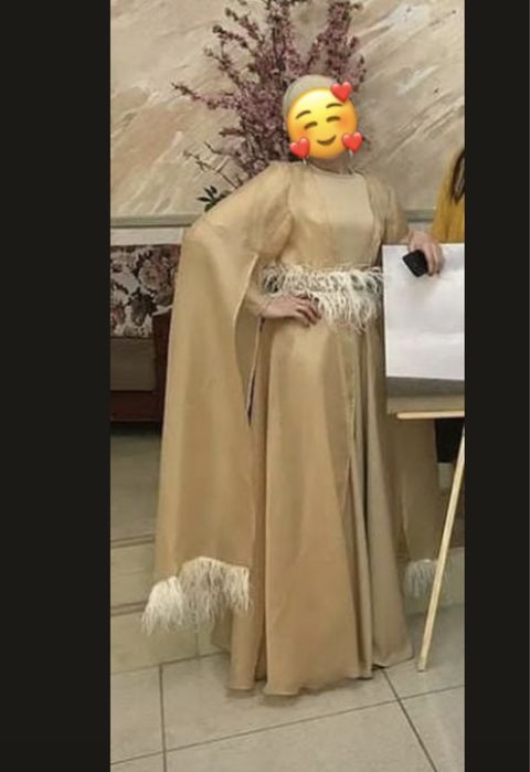 Вечерние платья