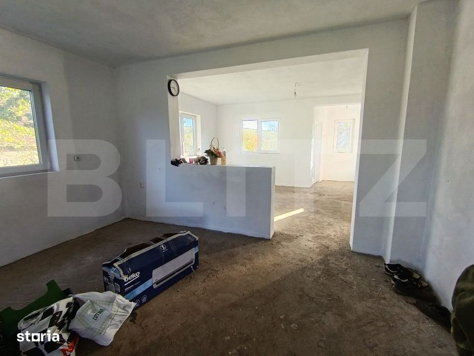 Casa constructie noua suprafata de 140 mp o terasa de 30  si un teren