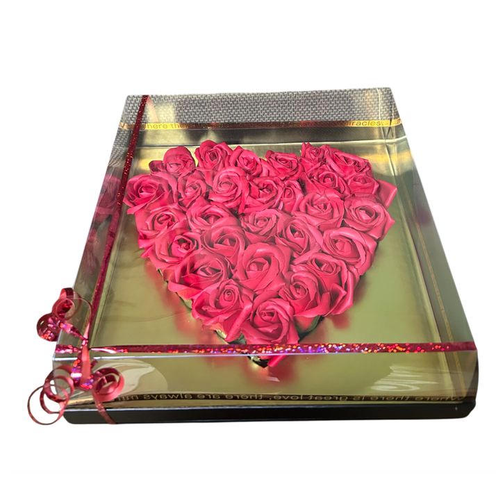 Aranjamente florale din trandafiri de sapun