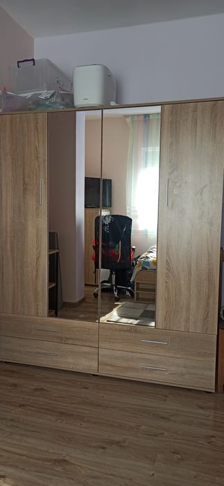 Комплект гардероб и легло