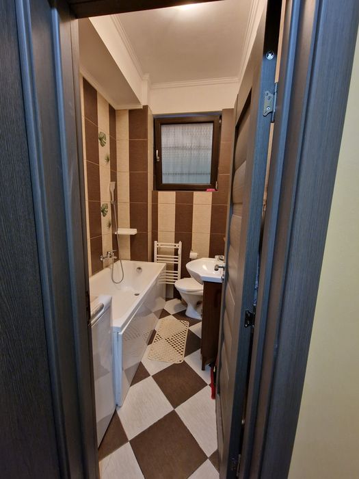 Garsoniera de închiriat