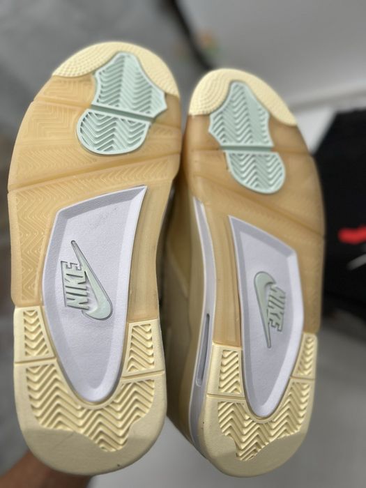 Air Jordan 4 SP Off-White