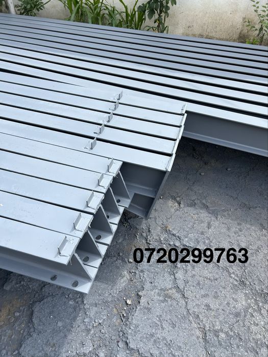 Vând structura metalică din stoc 200 Mp  10Mx20Mx4M confecționat din IPE 160