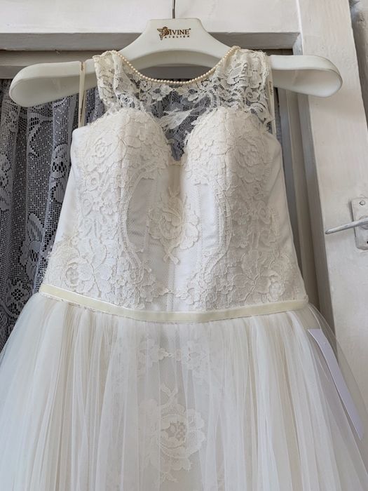 Rochie de mireasa + voal Divine Atelier