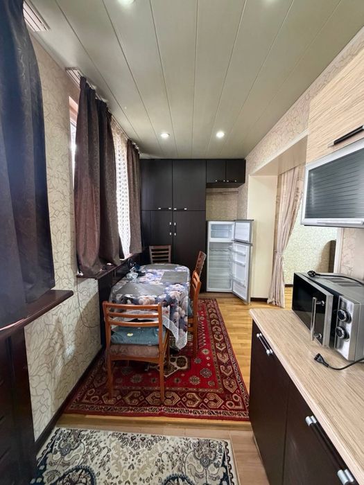 Продается двух комнатная с условиями Чиланзар 6