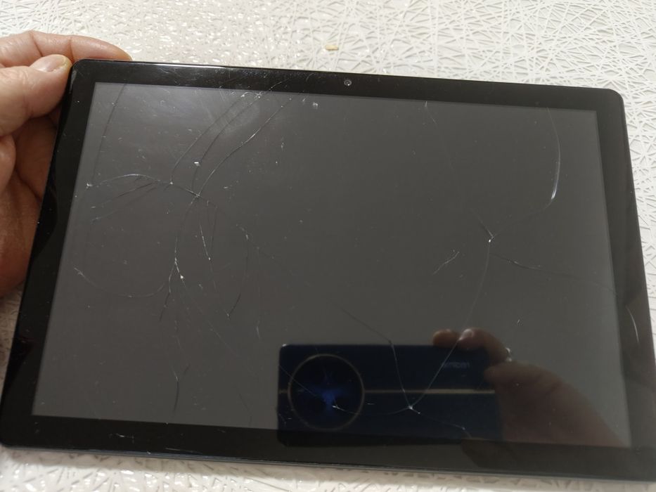 Tableta 10 inch / 14 GB RAM / 128 GB rom