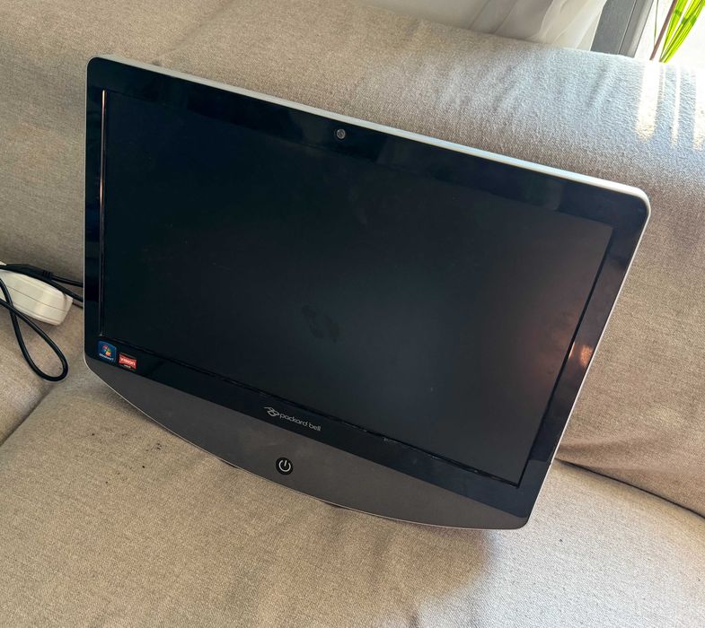 Packard Bell All In One AMD E300 4GB HDD Functional Defect Ecran
