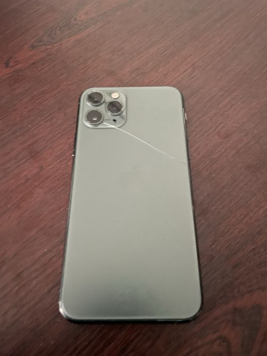 IPhone 11pro в хорошем состоянии