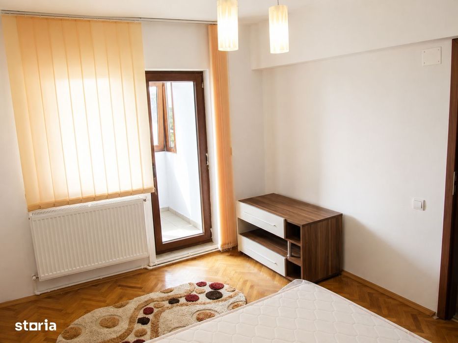 Apartament cu 2 camere, semidecomandat, langa UMF, CENTRU