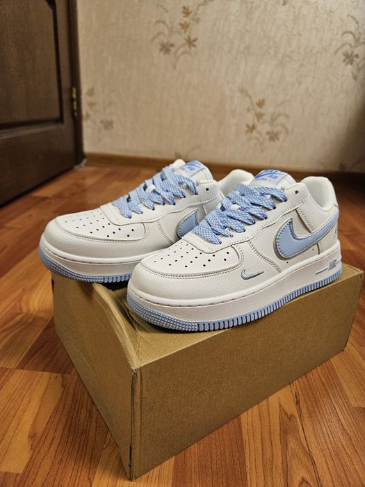 Кроссовки Air Force