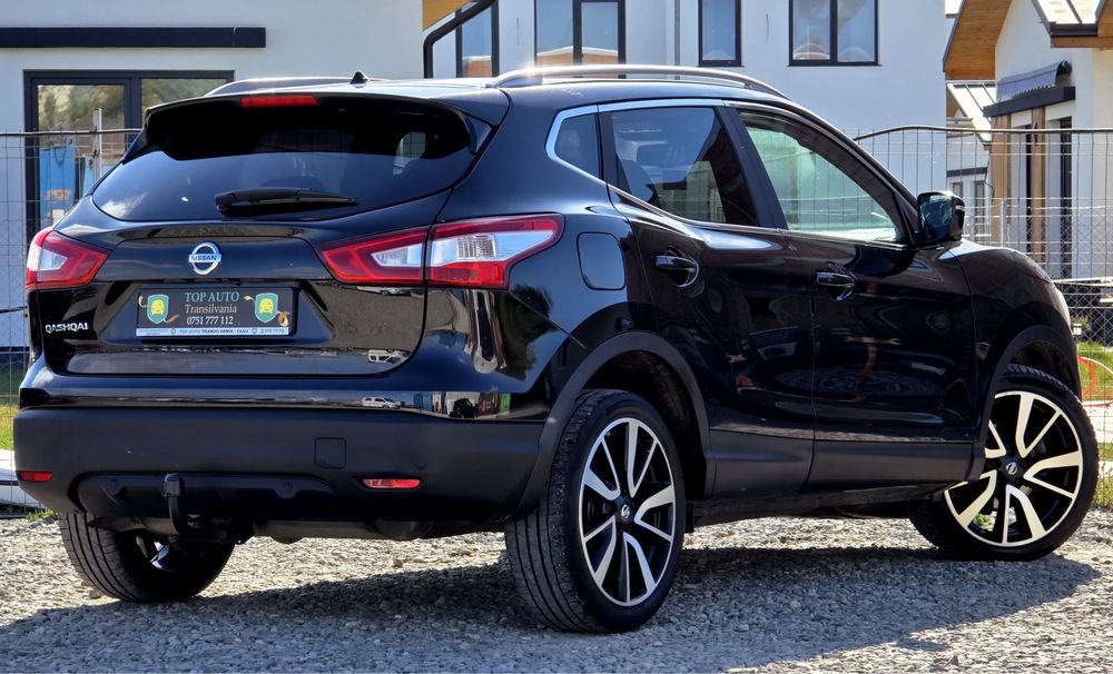 Nissan Qashqai Tekna //Rate//
