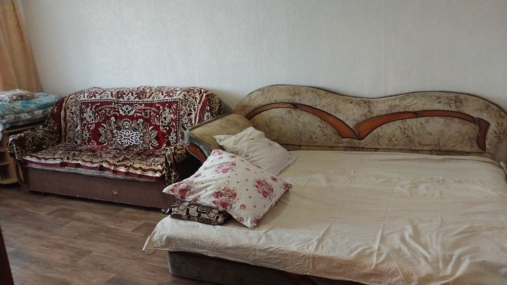 Сдается посуточная 1 комная квартира с болконом