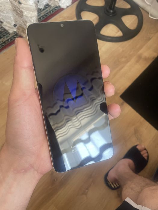 Продам Motorola E13 64 gb