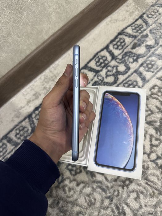 iPhone Xr 64GB 77% korobka document
