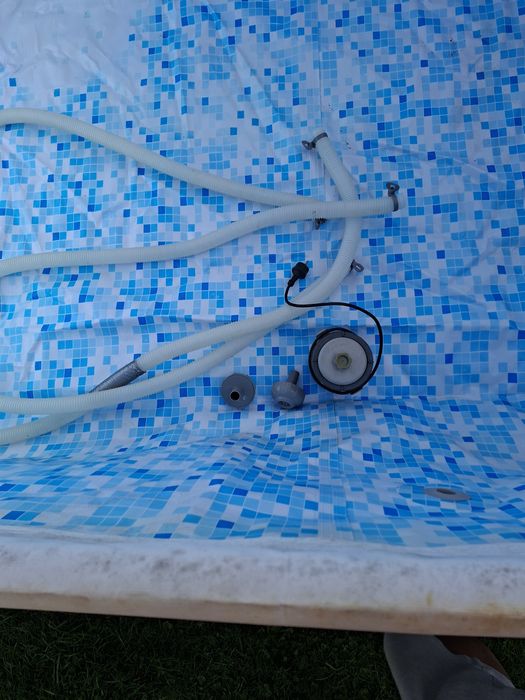 Piscină Bestway Power Steel 300x200x84 cm + pompă – stare bună