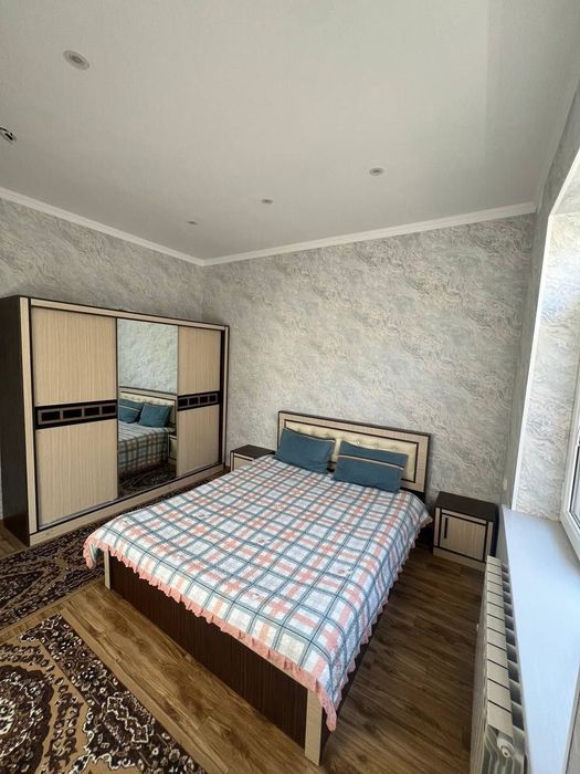 Продам б/у кровать и комплект к нему (шкаф, тумба и.т.д)