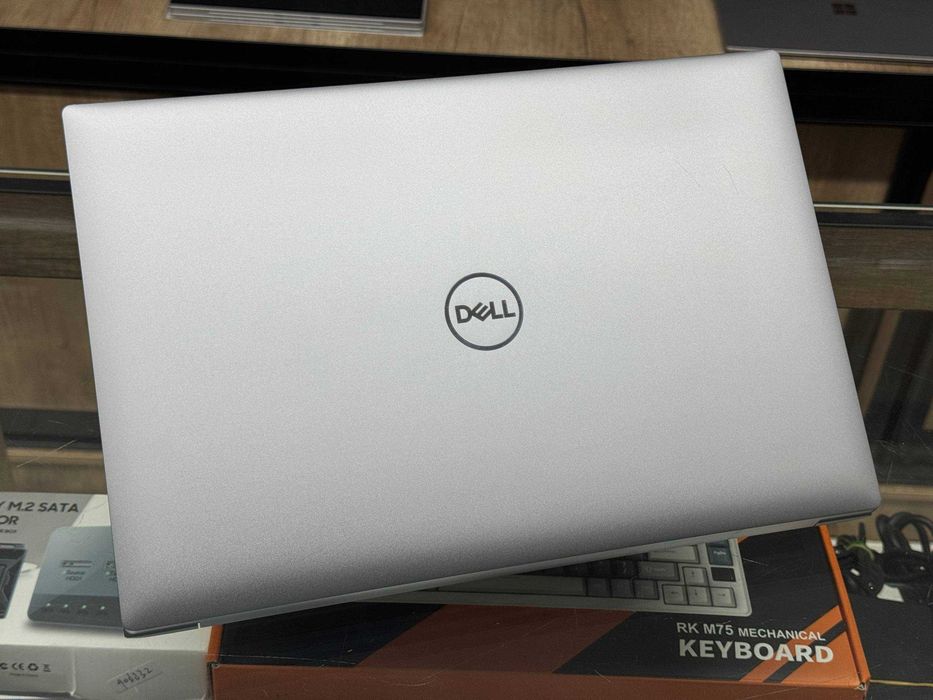 DELL Precision 5680 Core i9-13900H озу32 Gb DDR5 SSD 1Tb RTX 2000 8gb