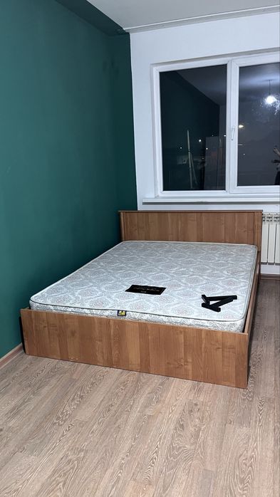 Кровать двухспальная