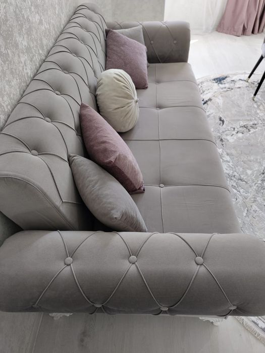 Продам диван срочно