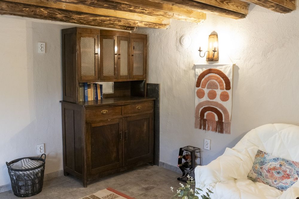 Дава се под наем Къща в с. Лешниково, Област Хасково - 140 кв.м за 550 € - Снимка #8