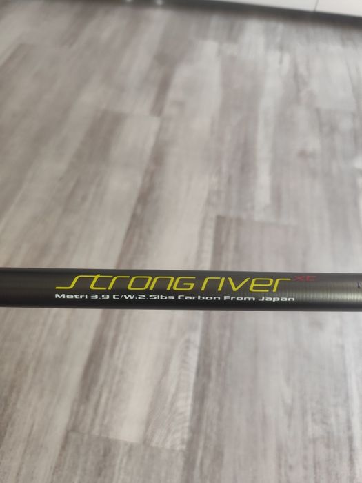 FL  Strong River