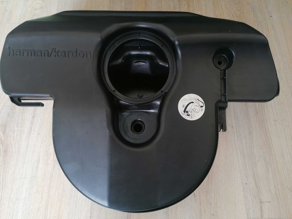 Субуфер subwoofer Мерцедес А Б класа