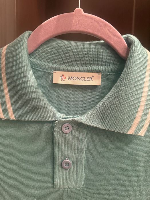 Vând Tricou Nou Moncler M