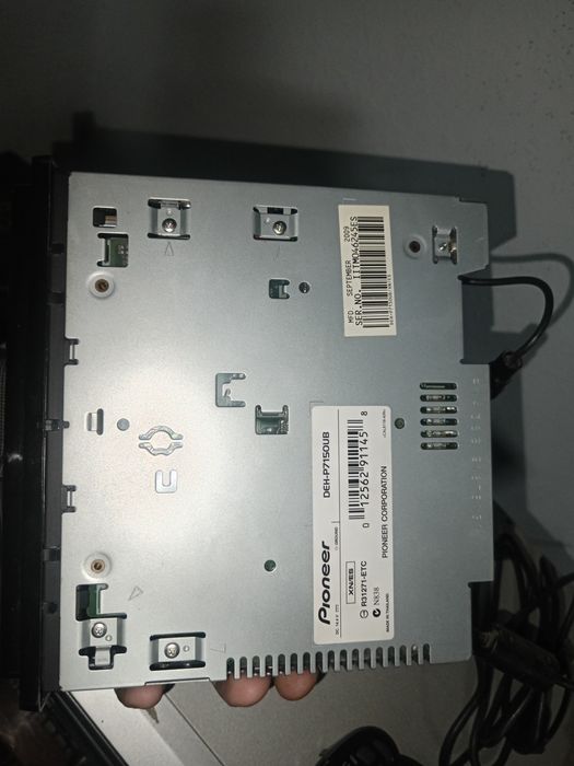 Pioneer  Дильфин    Den - Р7150UB