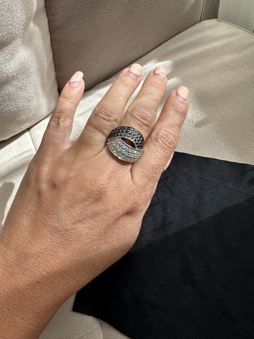 Красив сребърен пръстен