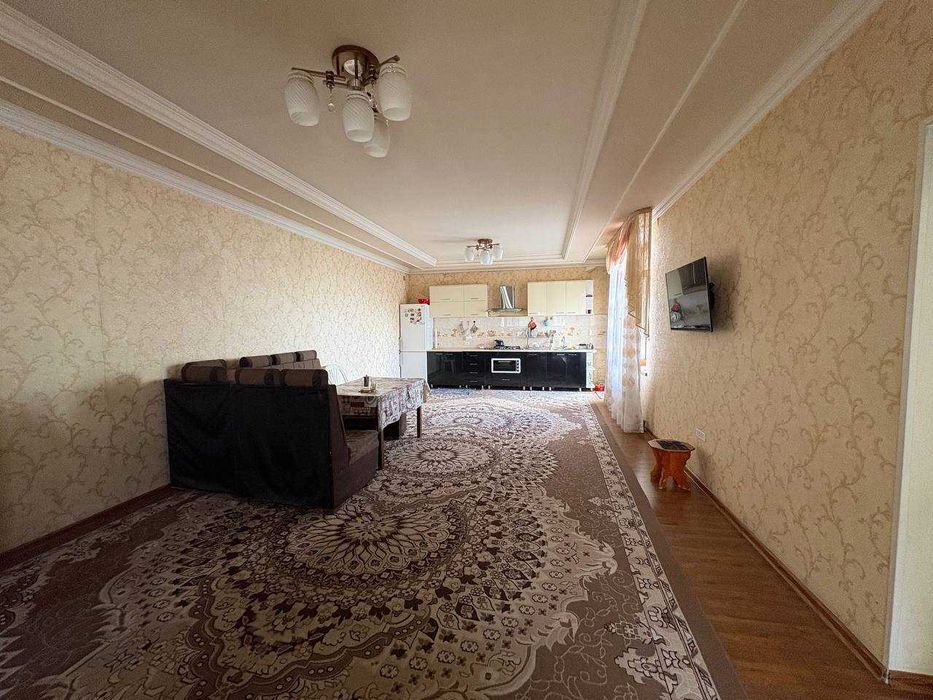 Тайёр уй сотилади 6 сотк 7 хона