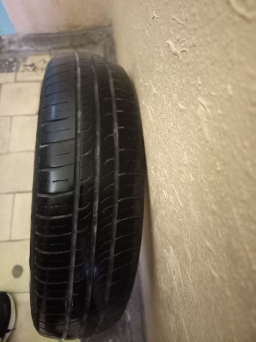 Шины от спарка б/у