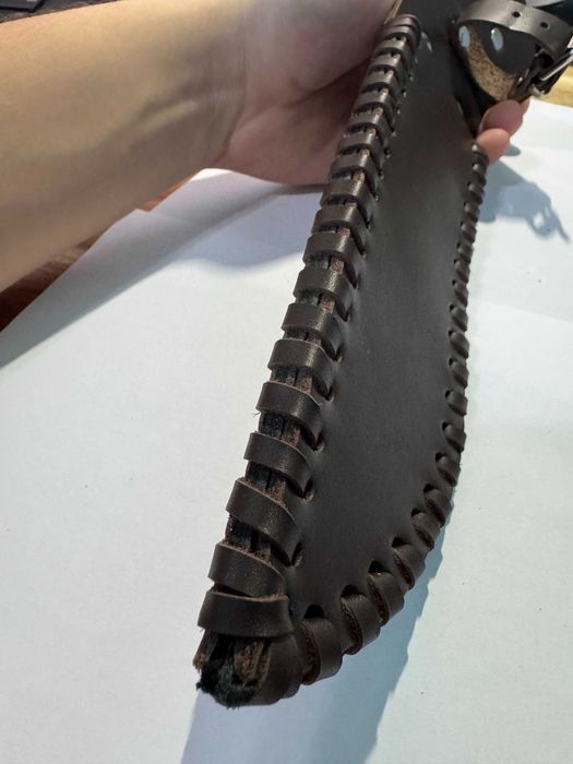 Teaca cutit din piele naturala neagra, lucrata manual