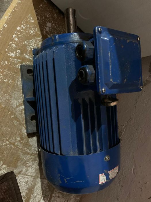 Электродвигатель